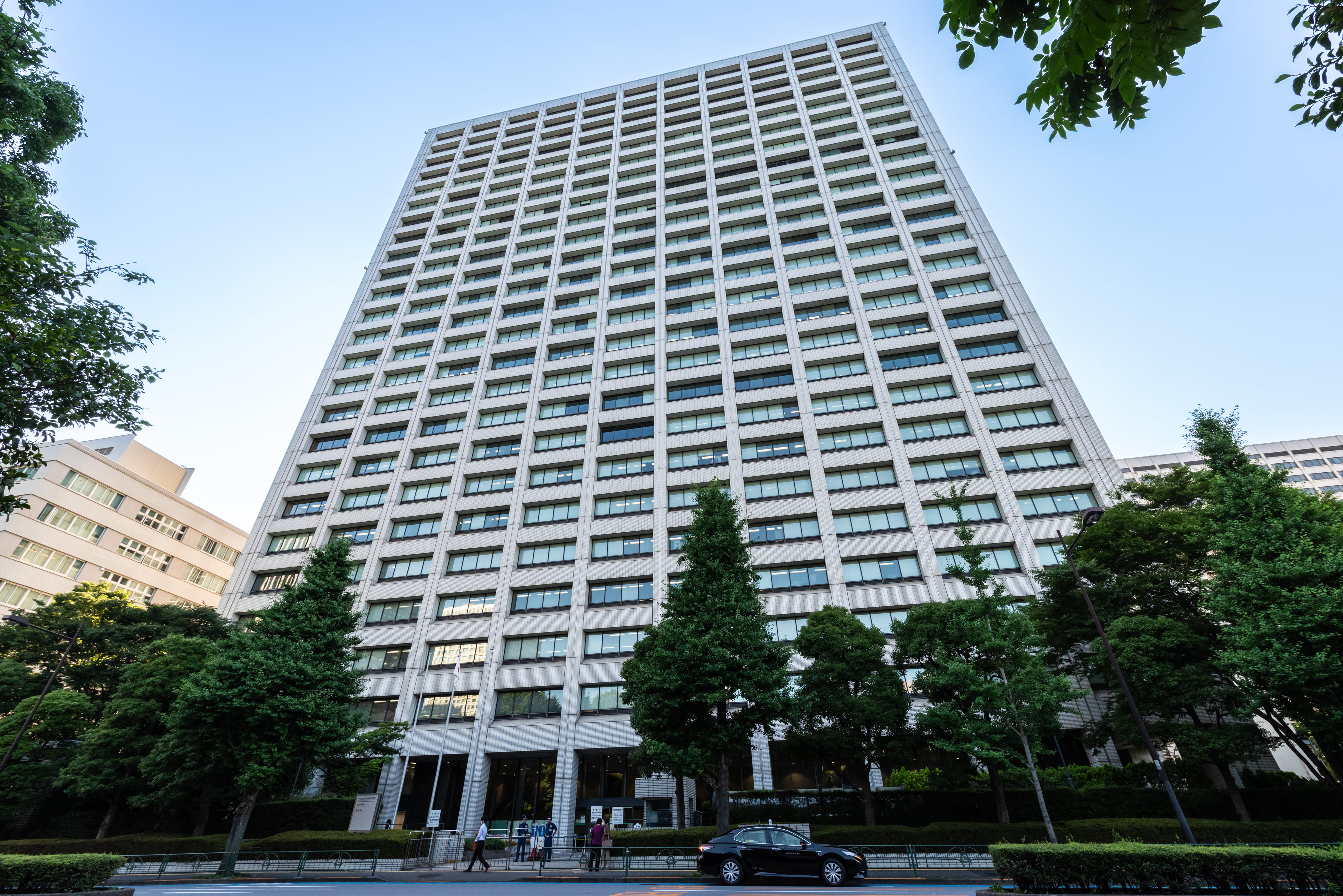 厚生労働省